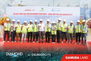 Diamond Centery chính thức cất nóc