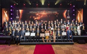 52 hạng mục giải thưởng được trao cho hơn 20 công ty bất động sản